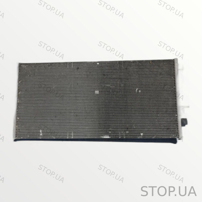 31686551 радиатор кондиционера Радиатор кондиционера Polestar 2 2021-2024 Р — изображение 2