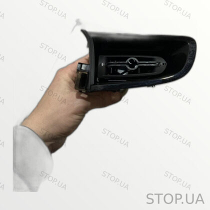 31688645 дефлектор воздуховода передней панели левый Дефлектор воздуховода