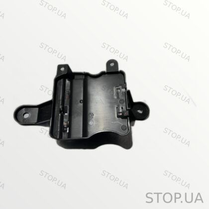 32214057 кронштейн блока Bluetooth Кронштейн блока Bluetooth Polestar 2 21