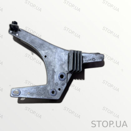 32263392 кронштейн аккумуляторной батареи задний левый Кронштейн аккумулято