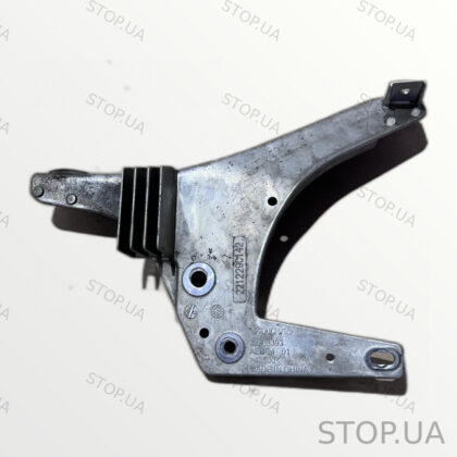 32263393 кронштейн аккумулятора Кронштейн аккумулятора ВВБ задний правый Po