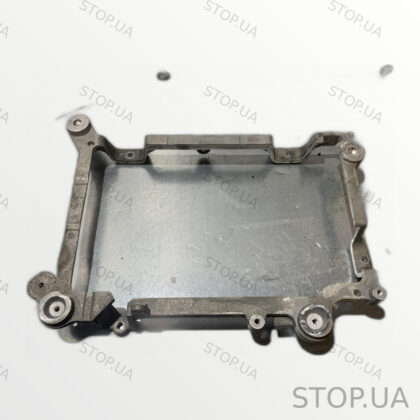 32335743 кронштейн переднего инвертора Кронштейн переднего инвертора Polest