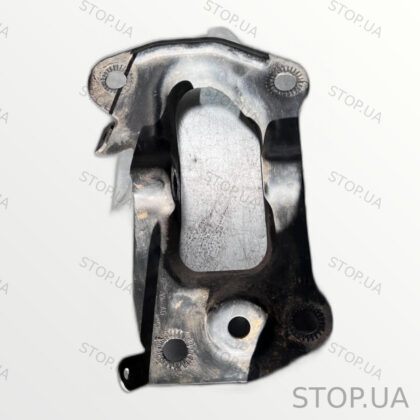 3C0505130B кронштейн заднего продольного рычага правый 3C0505130B Кронштейн