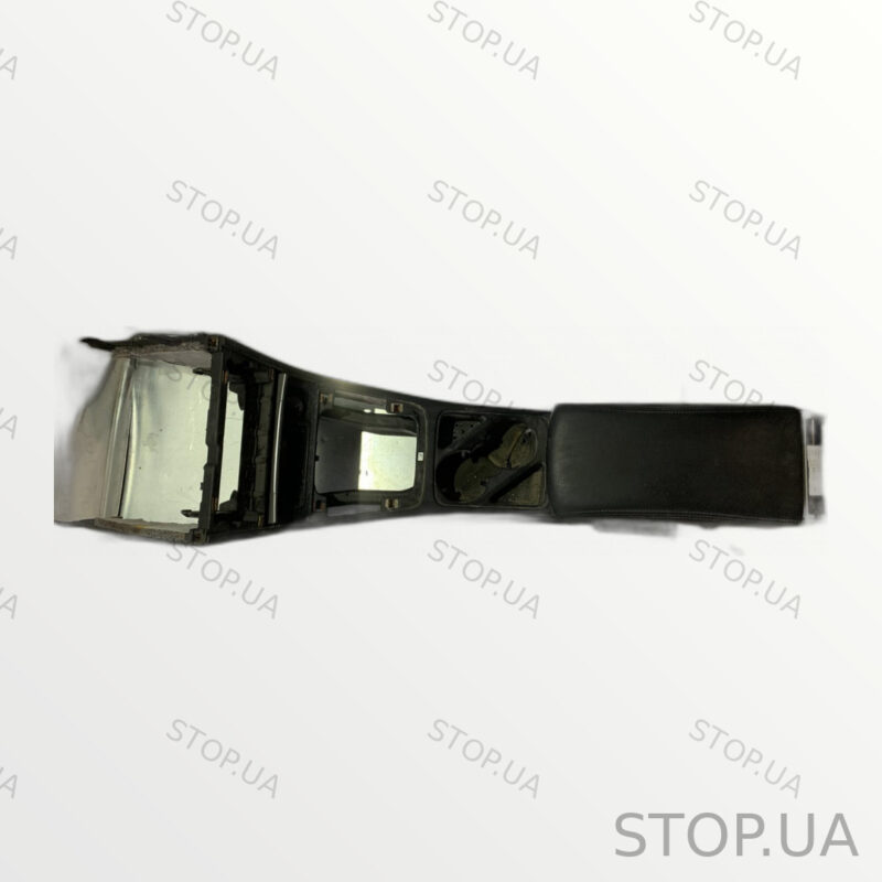 3C0864207P центральная консоль подлокотник 3C0864207P Центральная консоль п — изображение 2