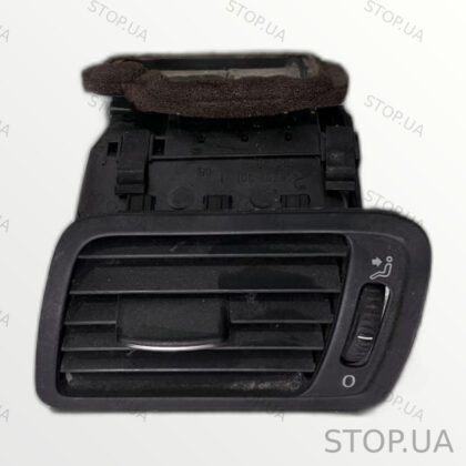 3C1819701 дефлектор обдува левый Дефлектор обдува левый Volkswagen Passat C