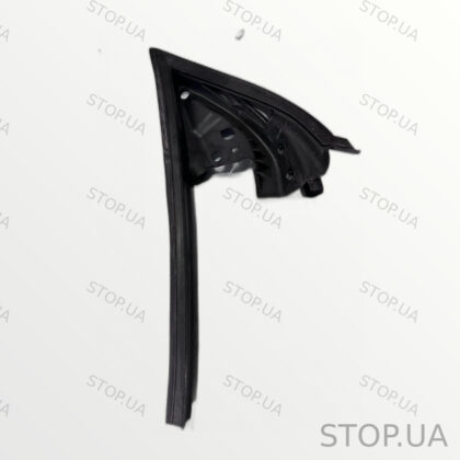 3C8857506 ущельнитель стекла передний правый 3C8857506 Уплотнитель стекла п