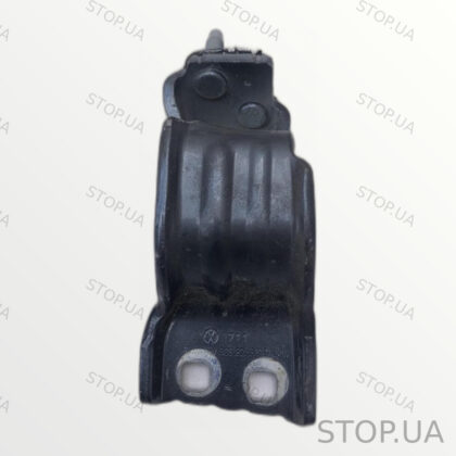 3C9827302D петля крышки багажника правая Петля крышки багажника правая Volk