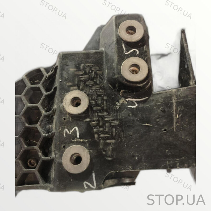 3CN805588A панель радиатора 3CN805588A Панель радиатора (телевизор) Volkswa — изображение 5