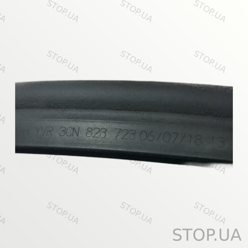 3CN823723 ущельнитель решётки дворников Уплотнитель решетки дворников Volks — изображение 2