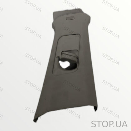 3CN867244A накладка центральной стойки верхняя правая 3CN867244A Накладка в