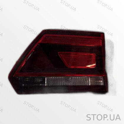 3CN945094A задний внутренний фонарь правый Задний внутренний фонарь правый
