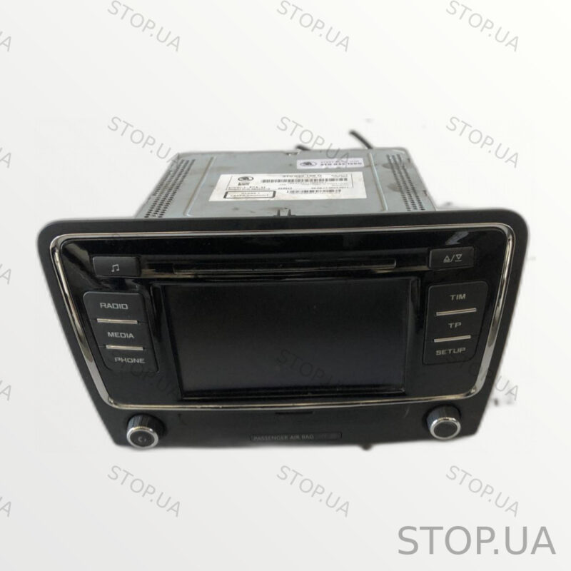 3T0035156G дисплей радио CD навигация Volkswagen 3T0035156G Дисплей радио C
