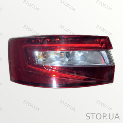 3V5945207A задний левый стоп-сигнал Skoda Superb 3 2016-2019 задний левый с