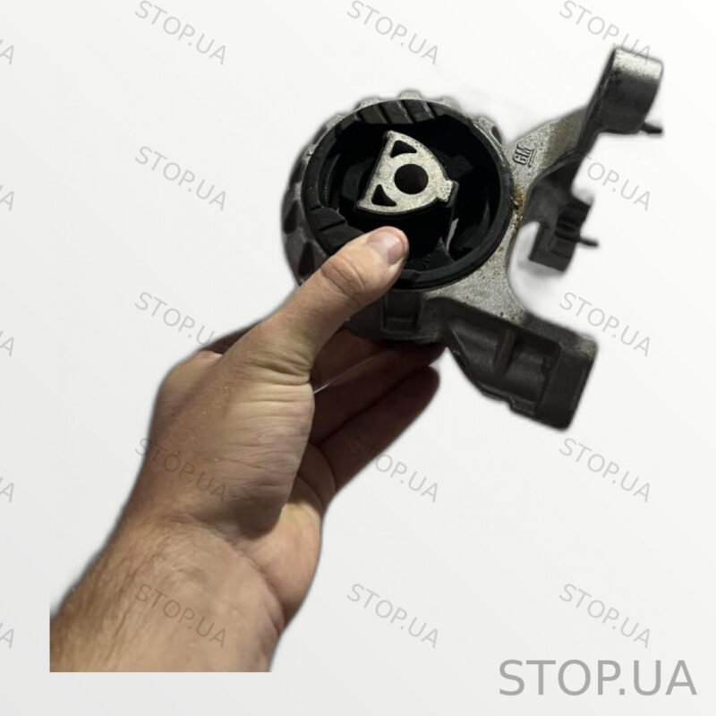 42749056 подушка двигателя Chevrolet Bolt EUV (2022–2023) — изображение 2