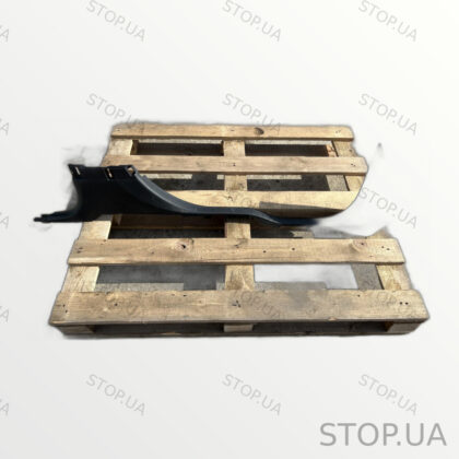 42790301 накладка порога Chevrolet Bolt EUV (2022–2023)