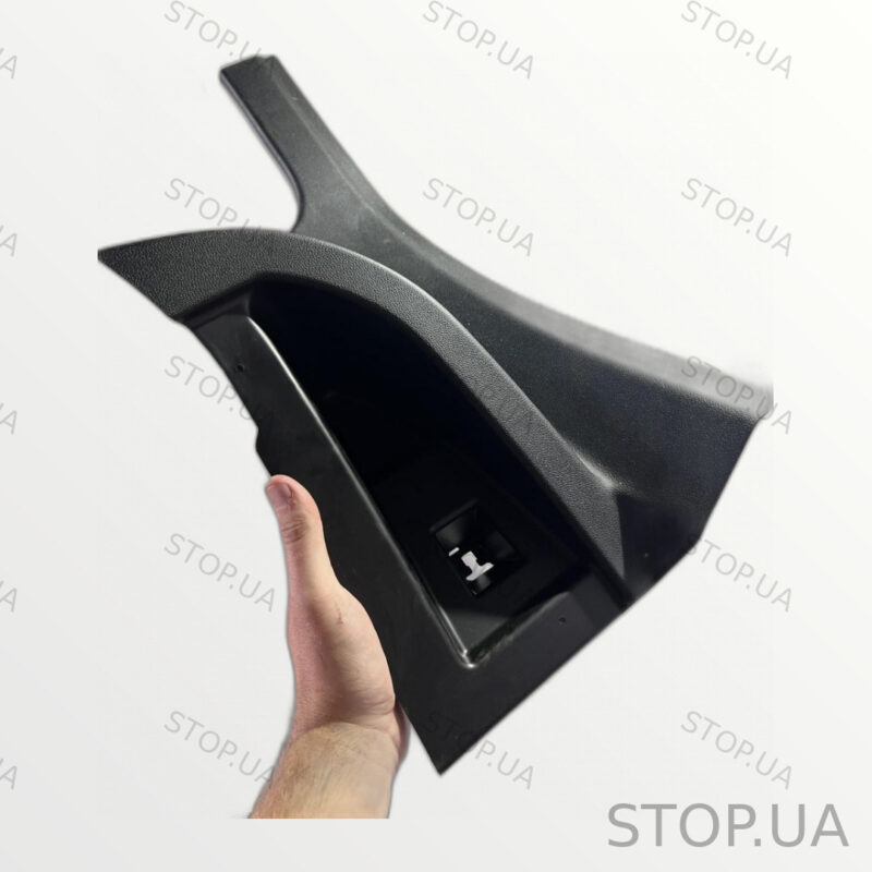 42793276 накладка порога Chevrolet Bolt EUV (2022–2023) — изображение 2