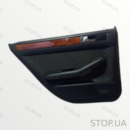 4B0867305 карта двери задней левой 4B0867305 Карта двери задней левой (дефе