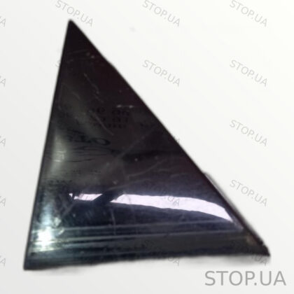 4B5853273 накладка двери задней левой Накладка задней левой двери Audi A6 C