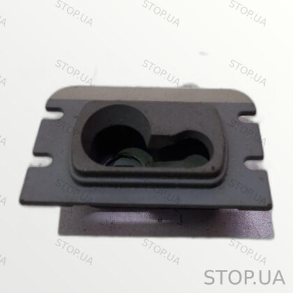 4B9861706E держатель шторки багажника правый Тримач шторки багажника правый