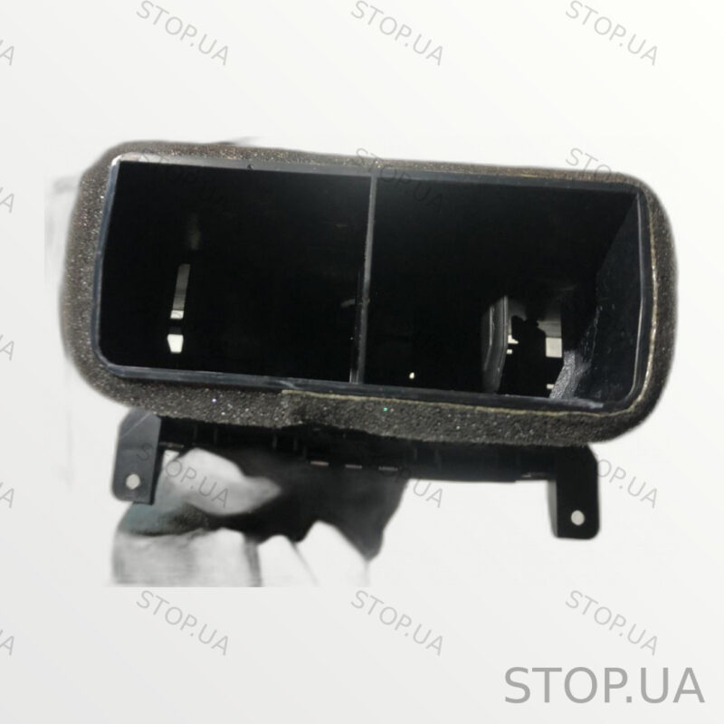 4K0819203C воздушный дефлектор Воздушный дефлектор Audi Q8 e-tron 2019-2024 — изображение 3