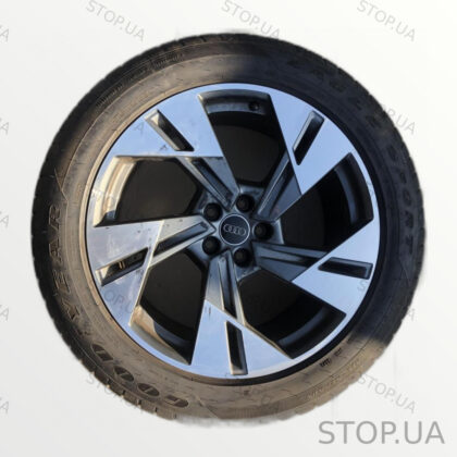 4KE601025T литой диск Диск литой с шиной R20 (E9Jx20H2 ET38) Audi Q8 e-tron