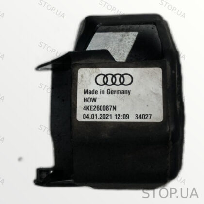 4KE820227B кронштейн компрессора кондиционера Кронштейн компрессора кондици