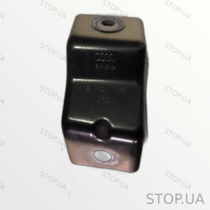 4KE821469 кронштейн крыла левый Кронштейн крыла левый Audi Q8 e-tron 2019-2