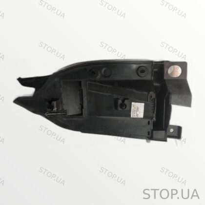 4KE821942 накладка правого переднего крыла Накладка правого переднего крыла