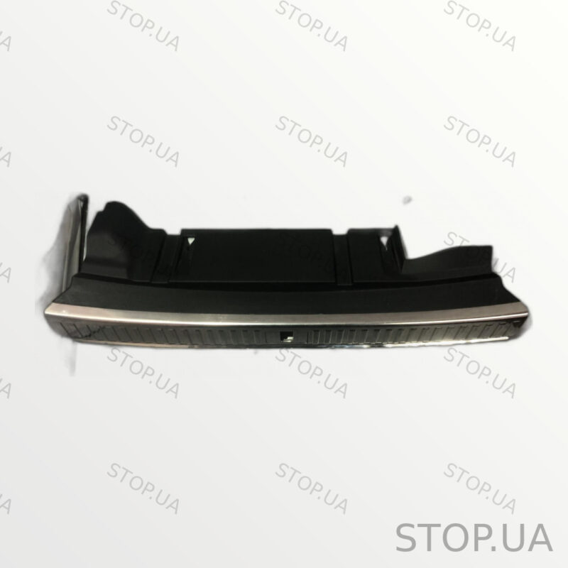4KE863471 накладка багажника Накладка багажника Audi Q8 e-tron 2019-2024 На — изображение 4
