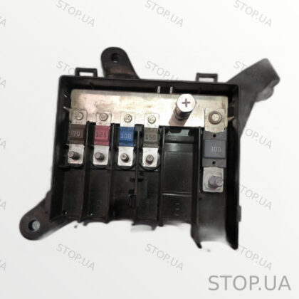 4KE937548 корпус блока предохранителей Корпус блока предохранителей Audi Q8