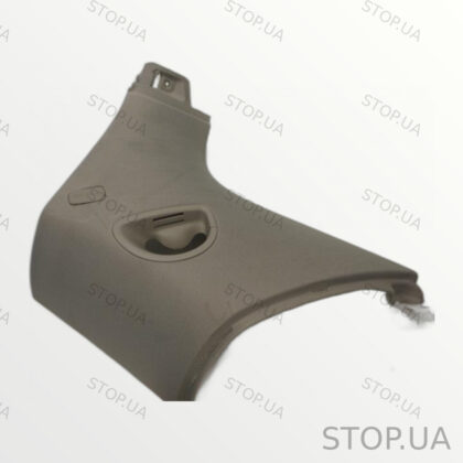 4L0867246 обшивка задней стойки правая Обшивка накладка задней стойки права