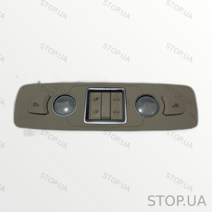 4L0947112E плафон салона Плафон салона Audi Q7 3.0 TFSI 2005-2015, артикул