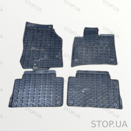 4L1061501041 комплект ковриков салона Комплект из 4 ковриков салона Audi Q7