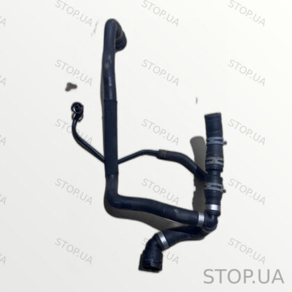 4M0122109AN патрубок системы охлаждения Патрубок системы охлаждения Audi Q7