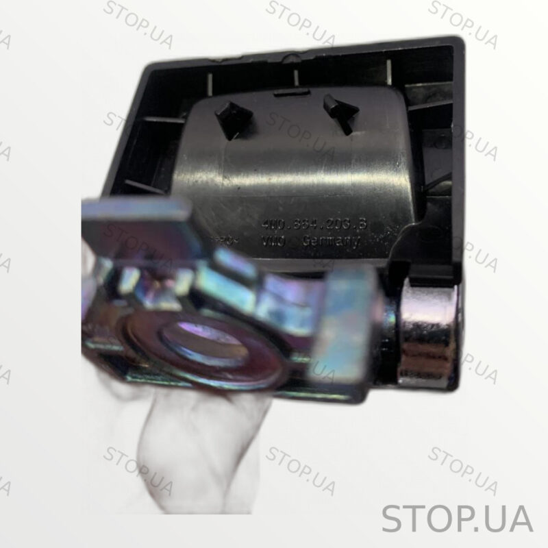 4M0864203B фиксатор багажника 4M0864203B Фиксатор багажника Audi Q5 80A 201 — изображение 2