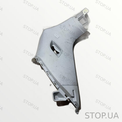 4M0867246B накладка стойки задней правой Накладка задней правой стойки Audi