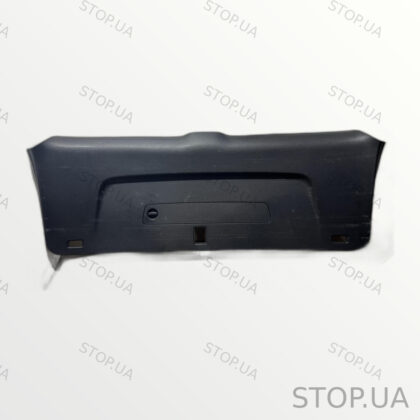 4M0867973G обшивка крышки багажника Обшивка крышки багажника Audi Q7 4M 201