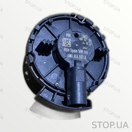 4M0955557A датчик удара передней двери Датчик удара передней двери Audi Q7