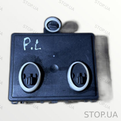 4M1959793D блок управления дверью передней левой Audi Q5 4M1959793D блок уп