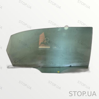561845026A стекло задней двери правое 561845026A Стекло задней правой двери