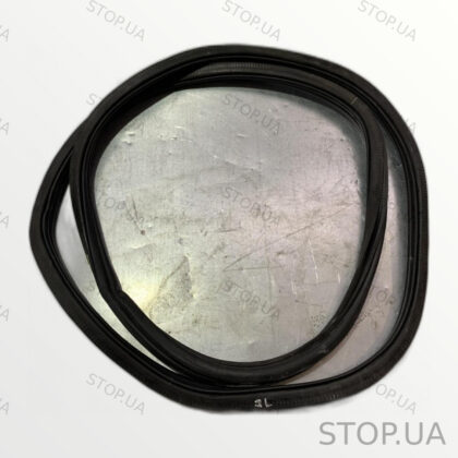 561867913 ущельнитель двери задней левой Уплотнитель двери задней левой (на