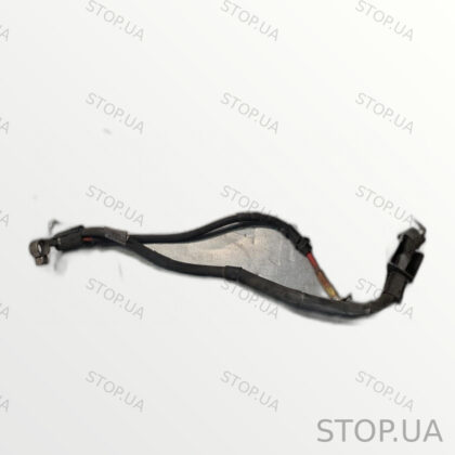 5C0971228N клемма аккумулятора плюс Клемма аккумулятора плюс Volkswagen B7