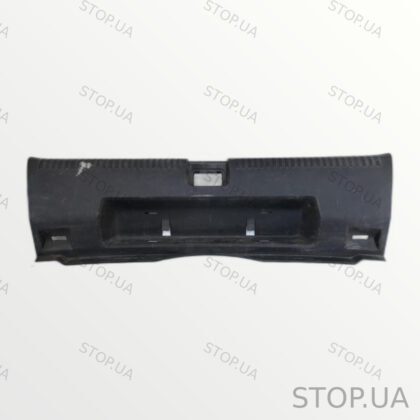 5C6863459 накладка крышки багажника Накладка крышки багажника Volkswagen Je