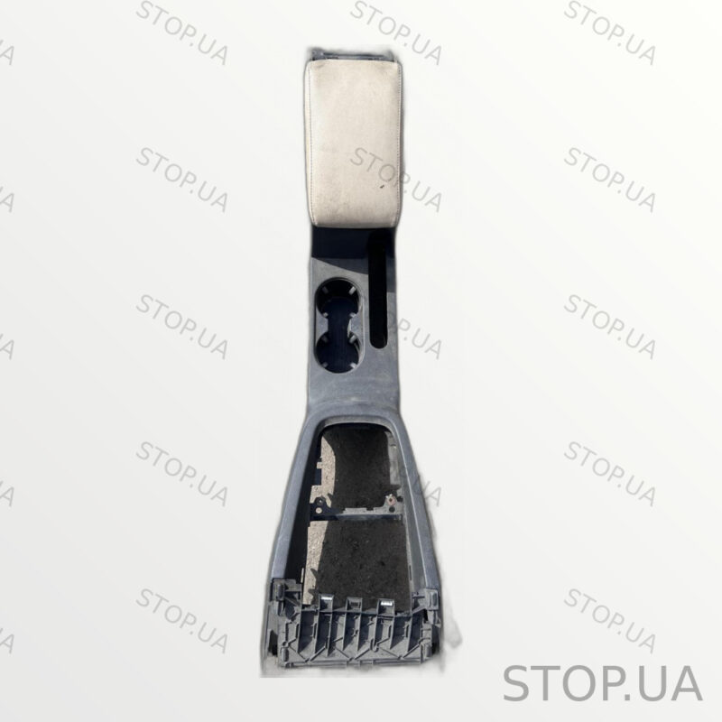 5C6864251 центральная консоль 5C6864251 Центральная консоль (подлокотник) V — изображение 6