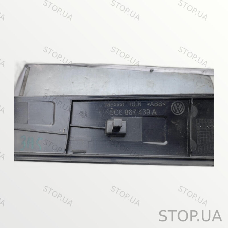5C6867439A молдинг двери 5C6867439A Молдинг двери передней левой Volkswagen — изображение 2
