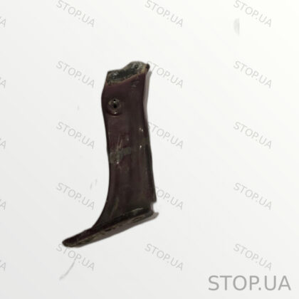 5E0821142 кронштейн крыла правый Skoda Octavia A7 13-17 кронштейн правого к