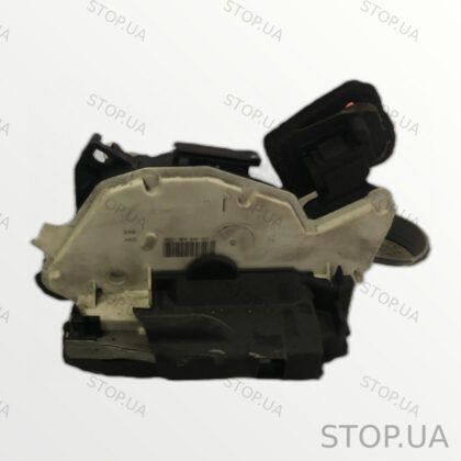 5E2837015 замок двери передней левой Skoda 5E2837015 Замок двери передней л