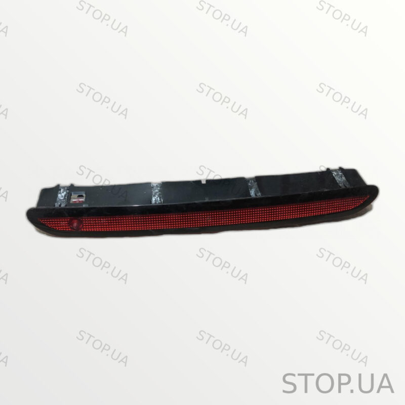 5G0945087B стоп-сигнал задней двери 5G0945087B Стоп-сигнал задней двери Vol — изображение 2