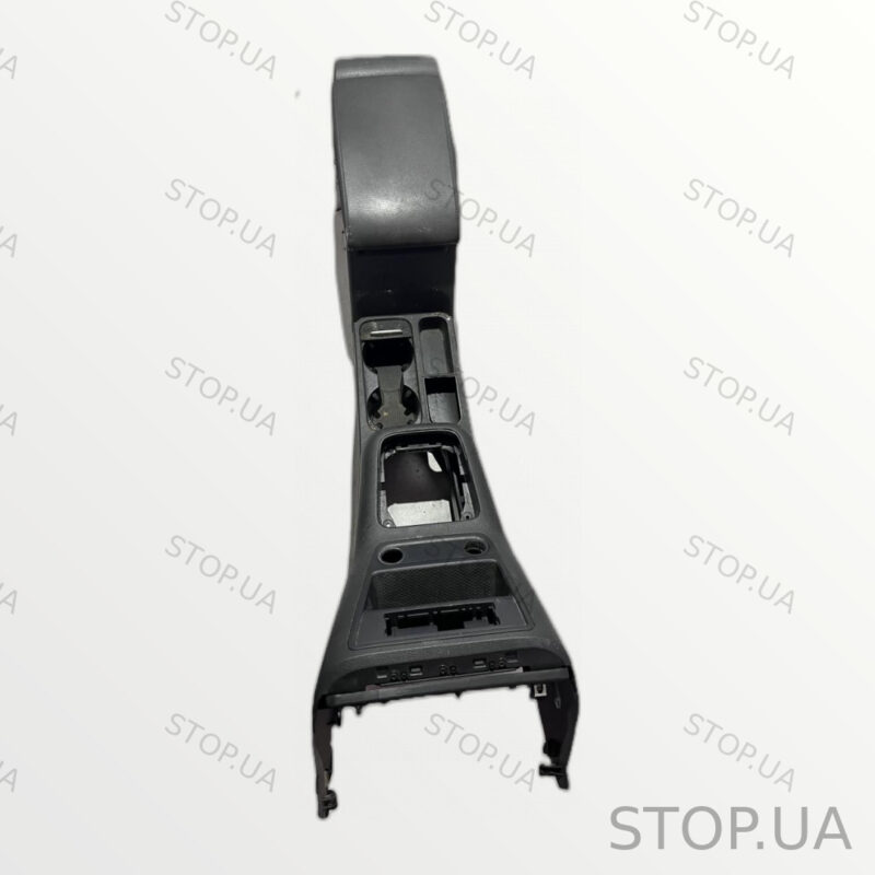 5M0864207G подлокотник 5M0864207G Подлокотник Volkswagen Tiguan 09-17 Подло