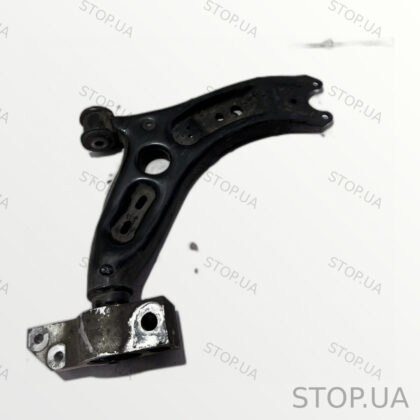 5N0407152 передний правый рычаг подвески Важель передний правый Volkswagen